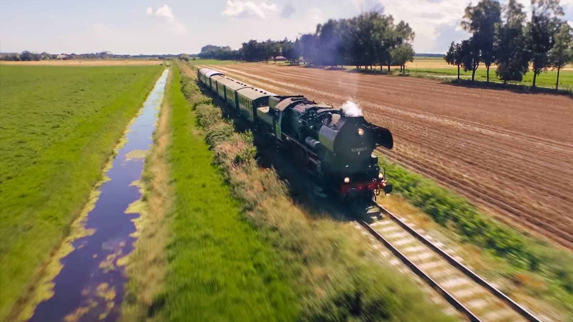 /images/portfolio/star-locomotive-drone.jpg